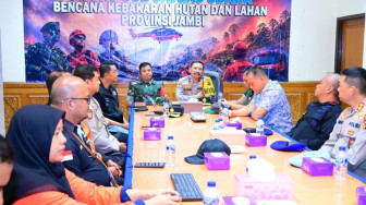 Wakapolda Jambi bersama Satgas Karhutla Cek Hotspot Karhutla, Evaluasi Penanganan dan Perkuat Sinergi di Lapangan